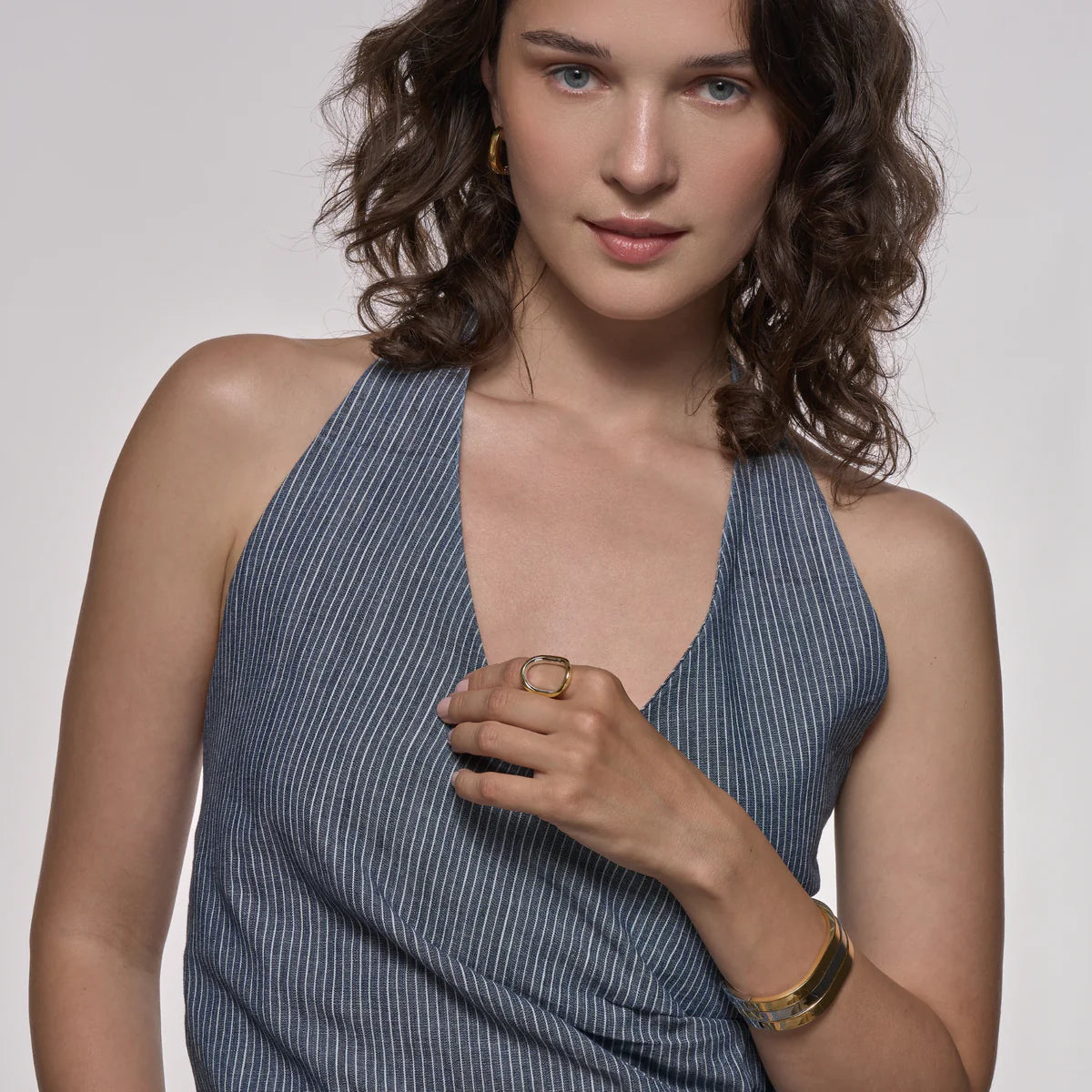 SATURNE - Claps bracelet in PVD steel gold and rhodium. Color : Light gold & Rhodium